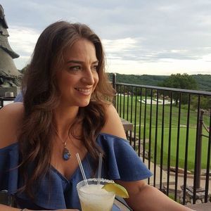 Meet your Posher, Tiffany